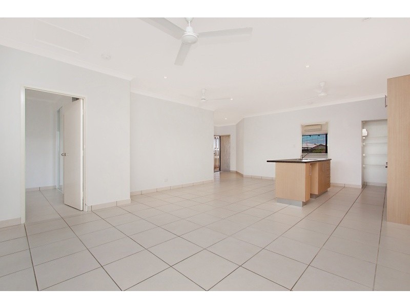 2/7 Jones Court, Rosebery NT 0832