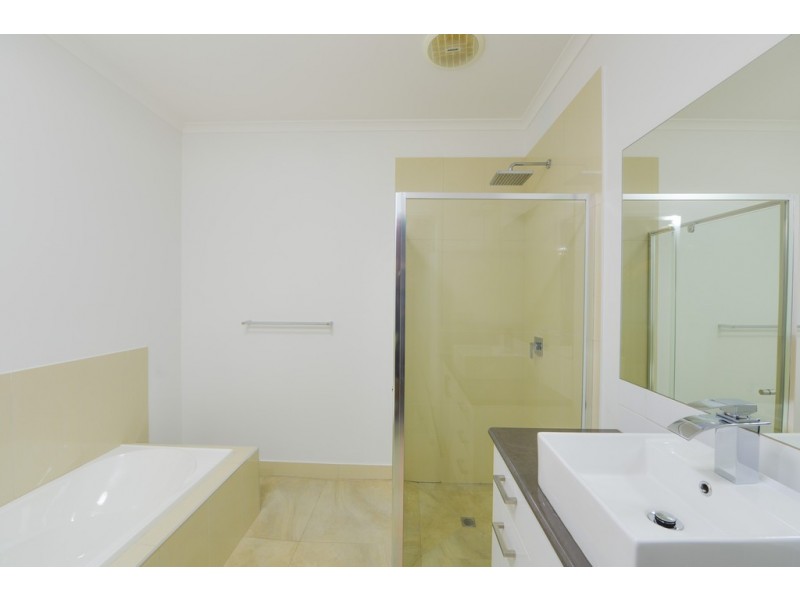 1/15 Tall Street, Johnston NT 0832