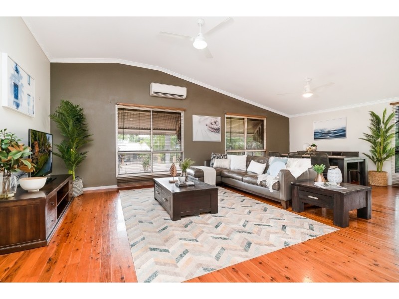 24 Landsborough Street, Bakewell NT 0832