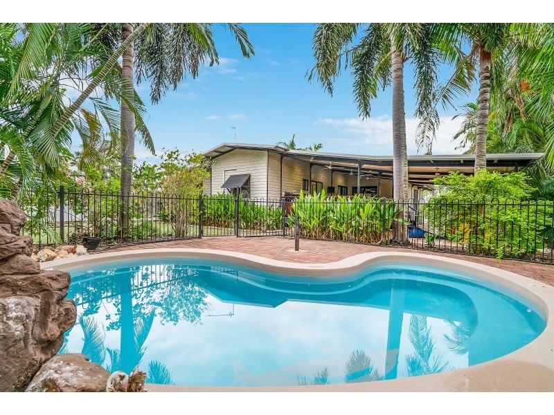 24 Landsborough Street, Bakewell NT 0832