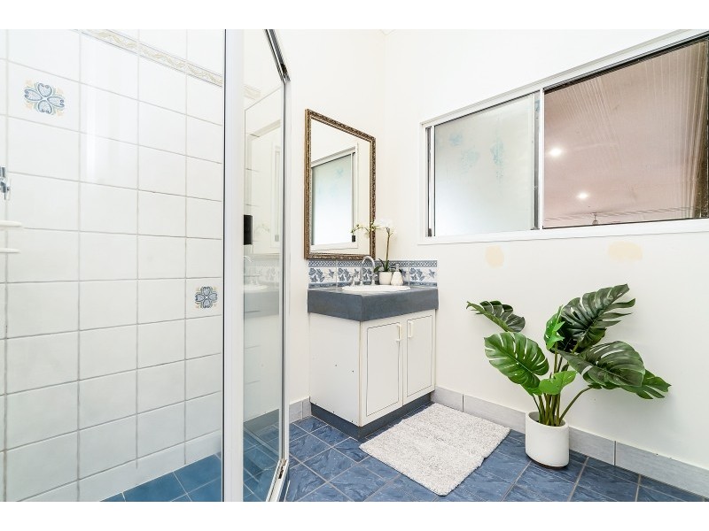 24 Landsborough Street, Bakewell NT 0832