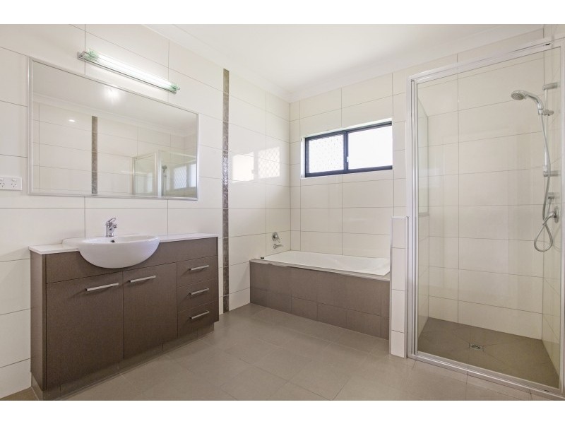 17 Barratt Street, Muirhead NT 0810