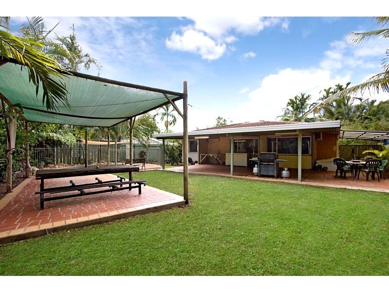 10 Menzies Court, Gray NT 0830