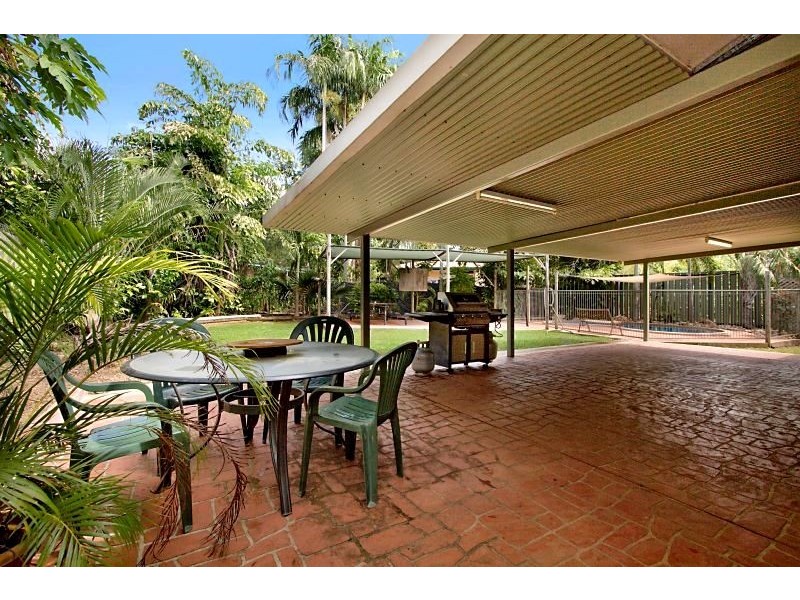 10 Menzies Court, Gray NT 0830