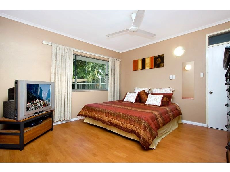 10 Menzies Court, Gray NT 0830