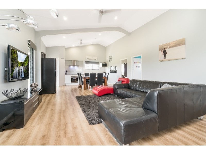 9 Wanderrie Road, Humpty Doo NT 0836