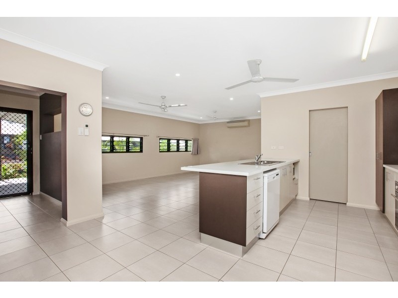 4 Balikpapan Court, Johnston NT 0832