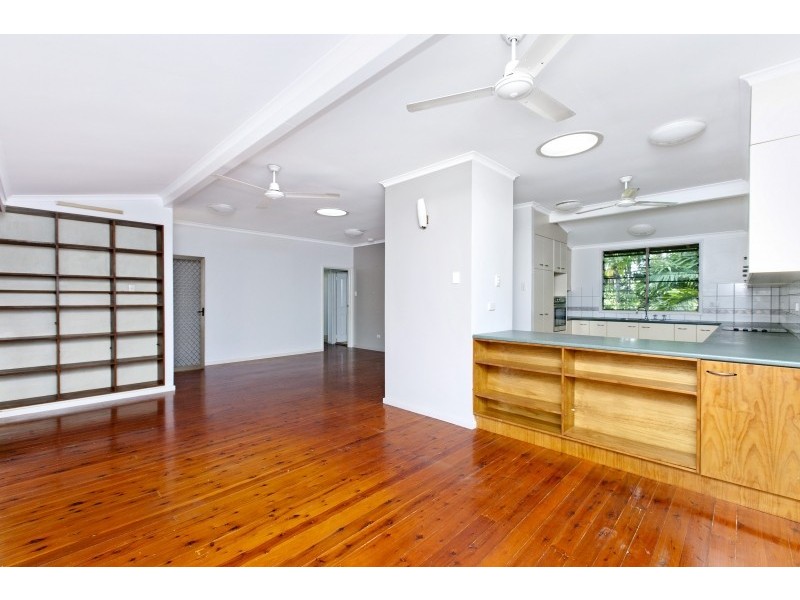 2 Radge Court, Malak NT 0812