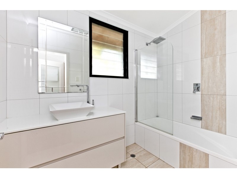 2 Radge Court, Malak NT 0812