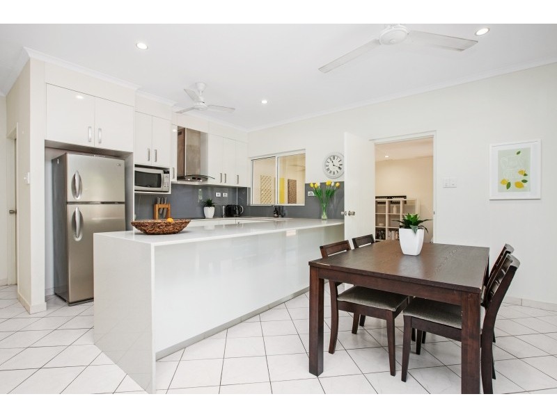 2/44 Forrest Parade, Bakewell NT 0832