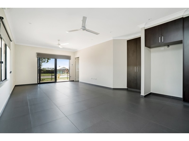 3/3 George Street, Johnston NT 0832