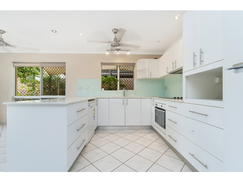 2/4 Musgrave Crescent, Coconut Grove NT 0810