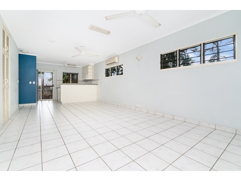 3/8 Lowe Court, Driver NT 0830