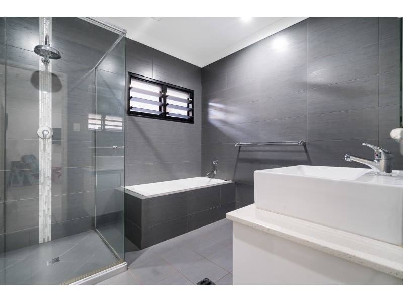 102 Lind Road, Johnston NT 0832