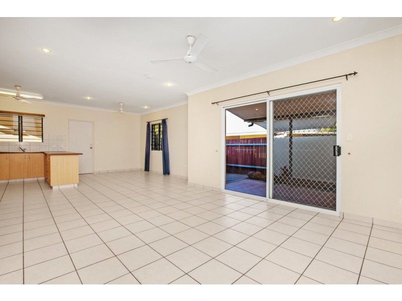 2/21 Sovereign Circuit, Coconut Grove NT 0810