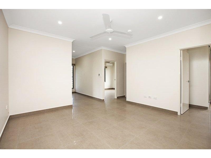 18 Damascene Crescent, Bellamack NT 0832