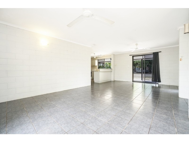27 Bombax Street, Moulden NT 0830