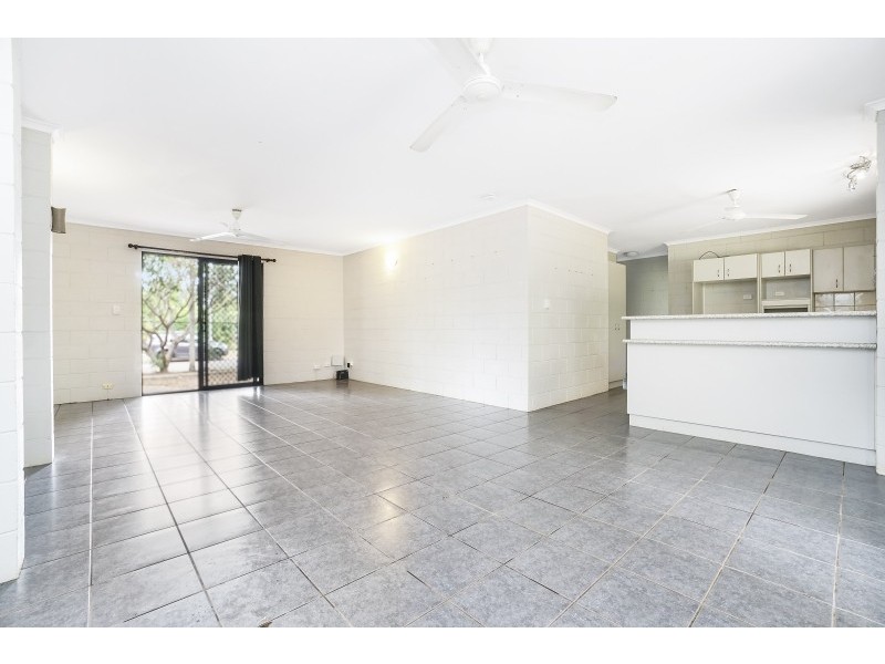 27 Bombax Street, Moulden NT 0830