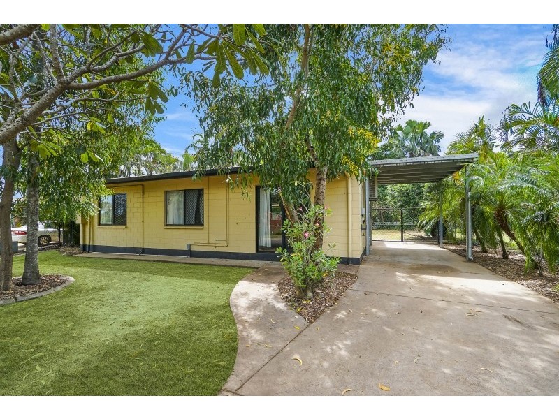 27 Bombax Street, Moulden NT 0830