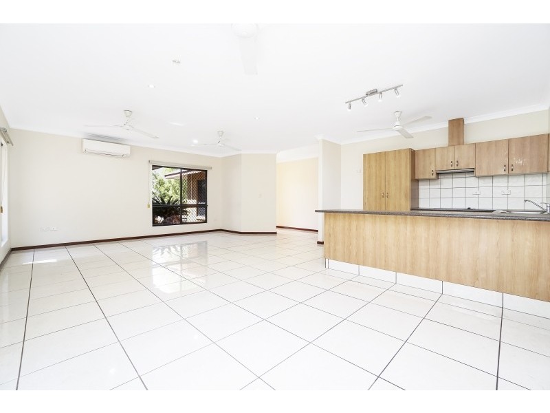 24 Yirra Crescent, Rosebery NT 0832
