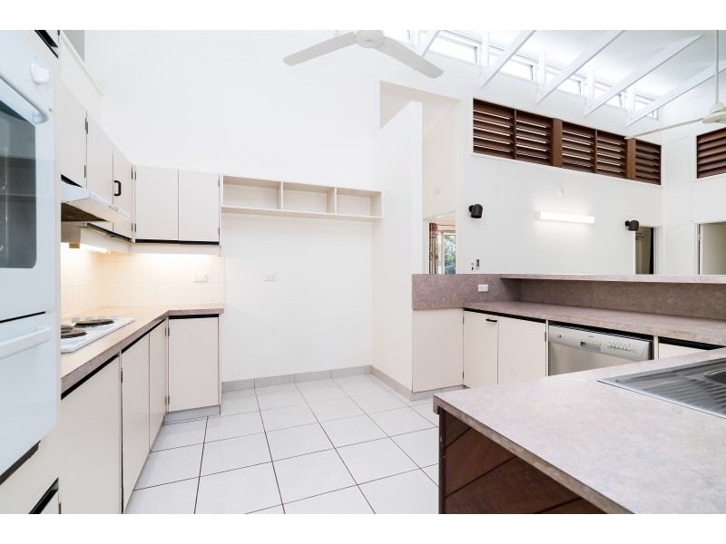 2 Forsyth Court, Leanyer NT 0812