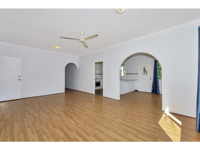 28 Kafcaloudes Crescent, Moulden NT 0830