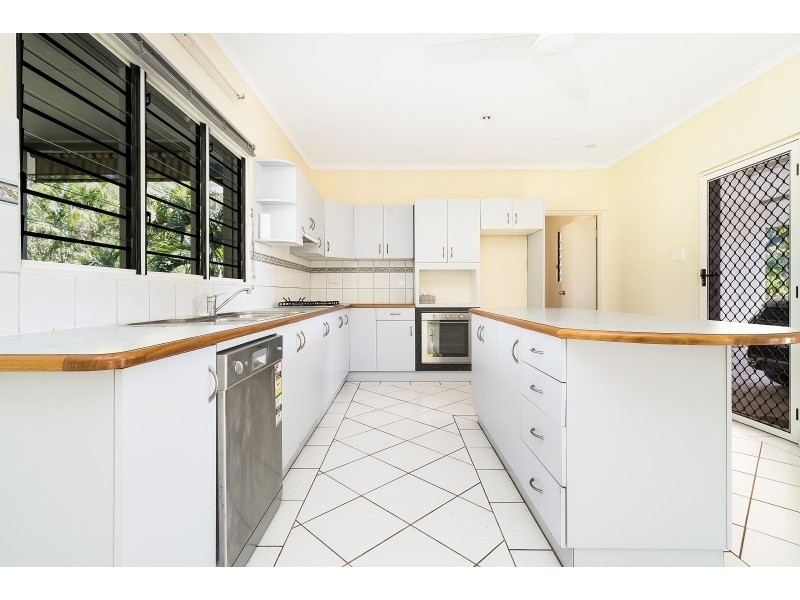 125 woodlake Boulevard, Durack NT 0830