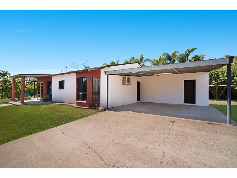 42 Hutchison  Terrace, Bakewell NT 0832