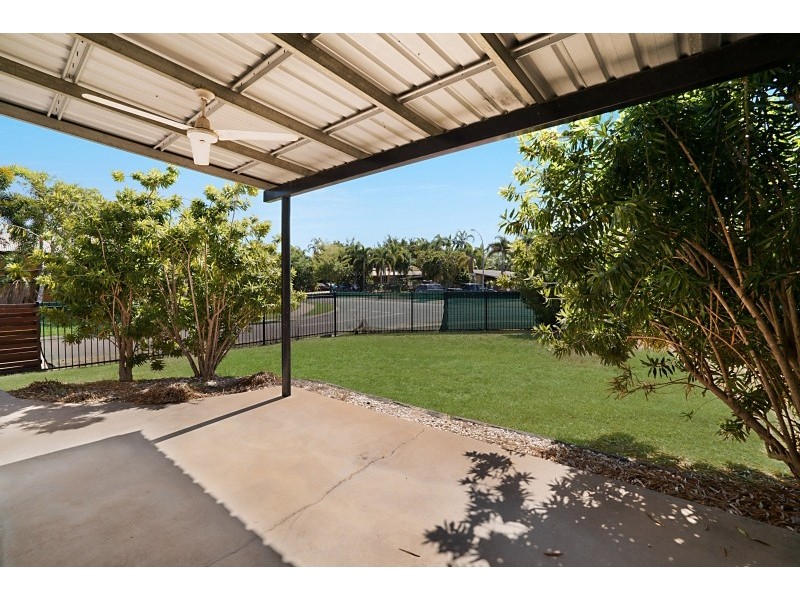 42 Hutchison  Terrace, Bakewell NT 0832