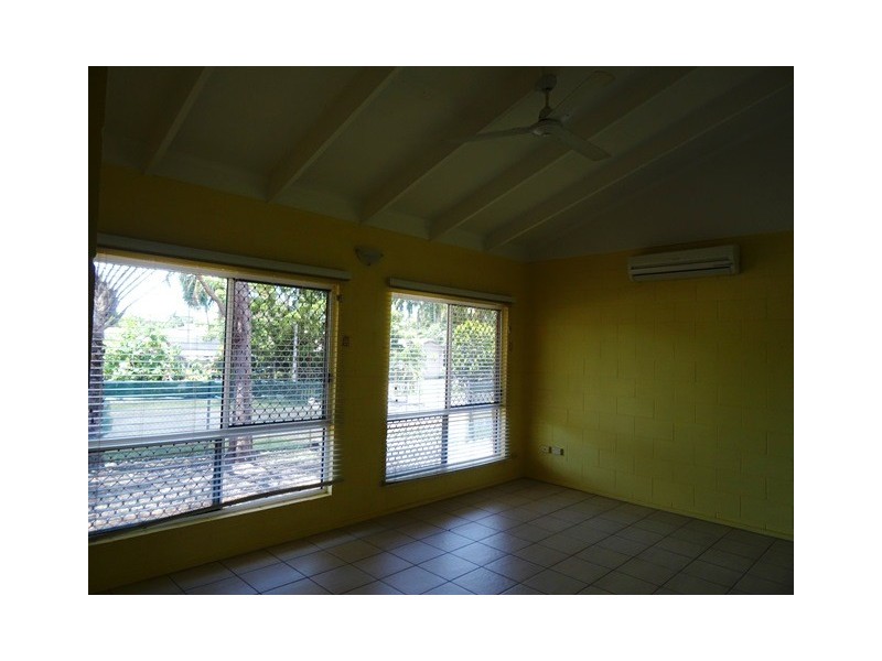 2/16 Port Mar Street, Moulden NT 0830