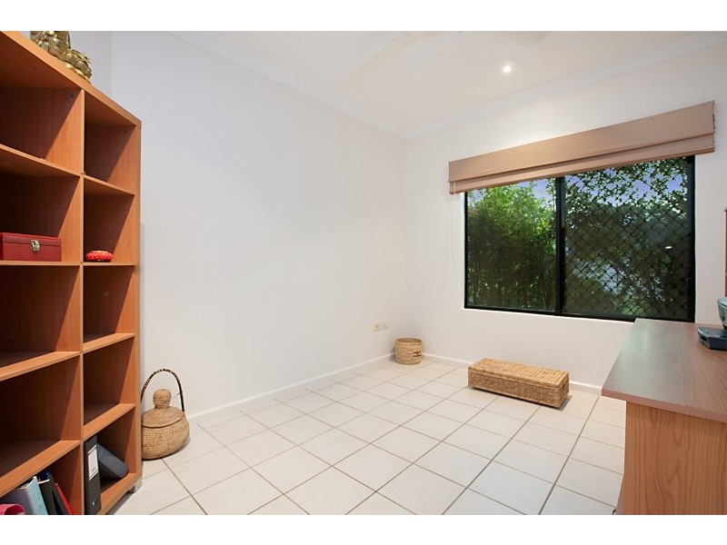 9 Yirra Crescent, Rosebery NT 0832