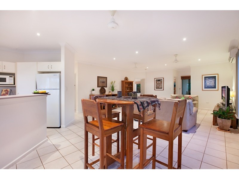 9 Yirra Crescent, Rosebery NT 0832