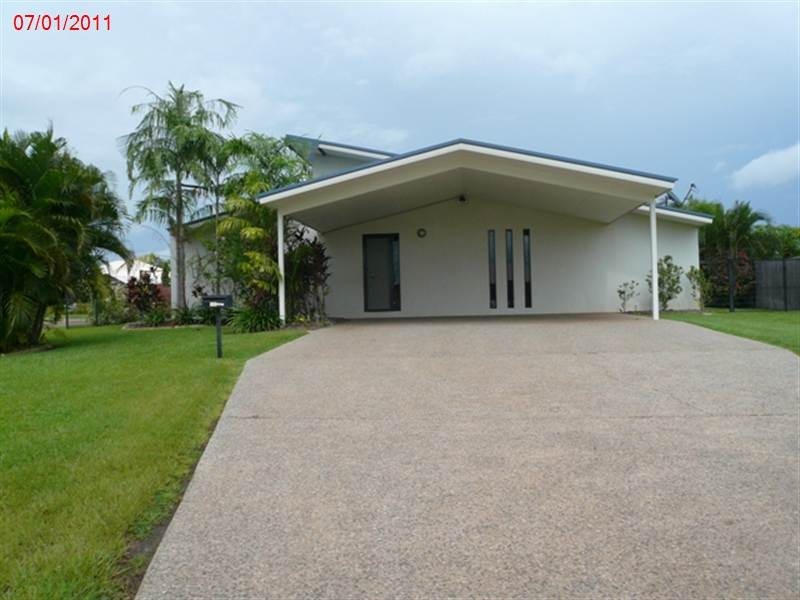 Rosebery NT 0832