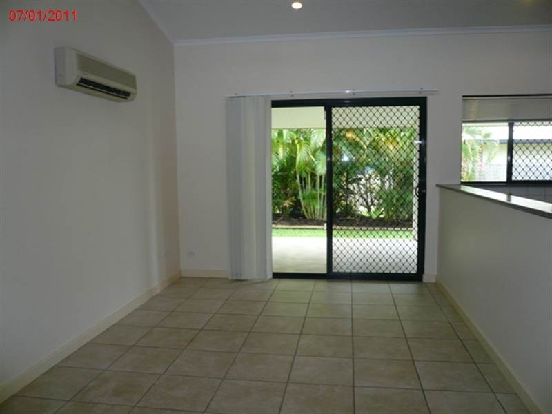 Rosebery NT 0832