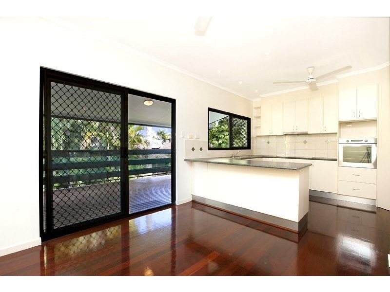 2 Coburg Drive, Leanyer NT 0812