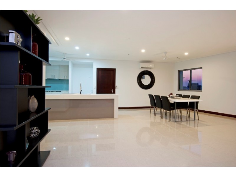 8/29 Woods Street, Darwin NT 0800