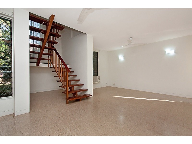 17/1 Hawkins Court, Malak NT 0812