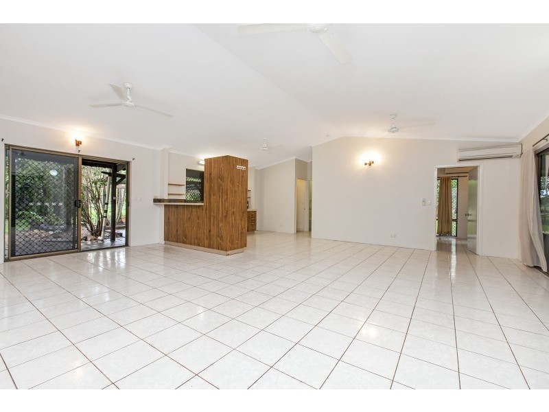 95 McIntyre Road, Howard Springs NT 0835