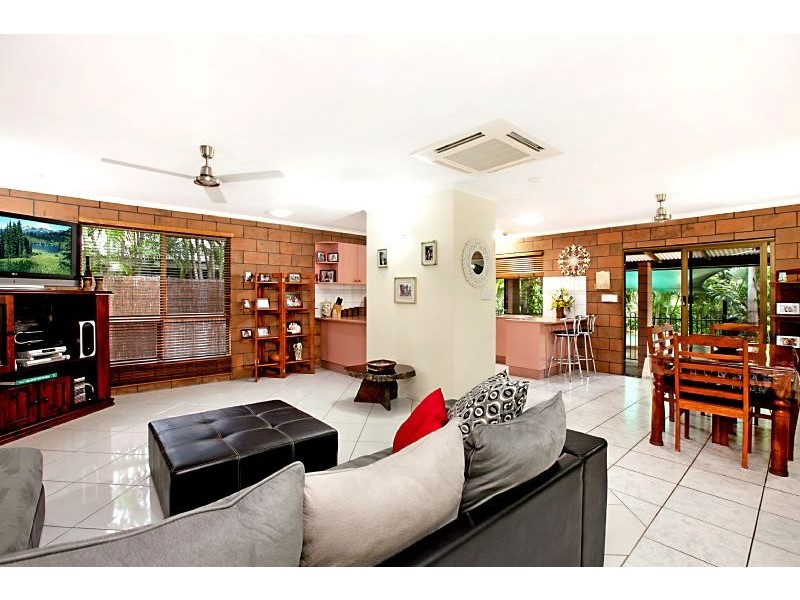 34 Cuthbertson Crescent, Moulden NT 0830