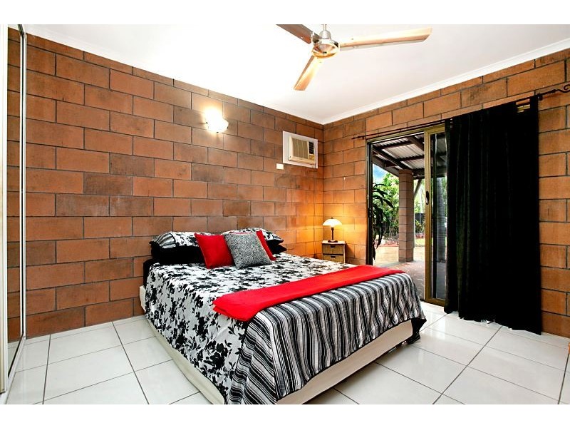 34 Cuthbertson Crescent, Moulden NT 0830