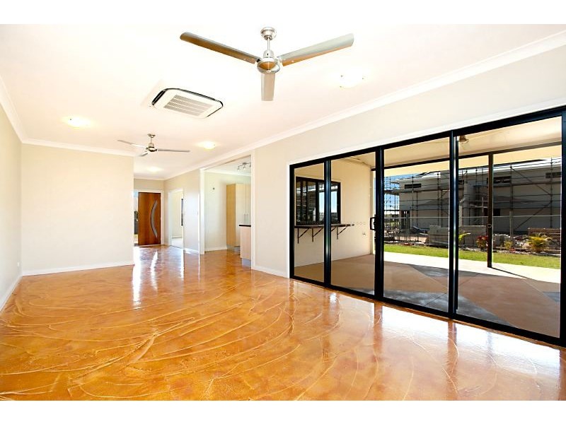 13 Annunciata Street, Bellamack NT 0832