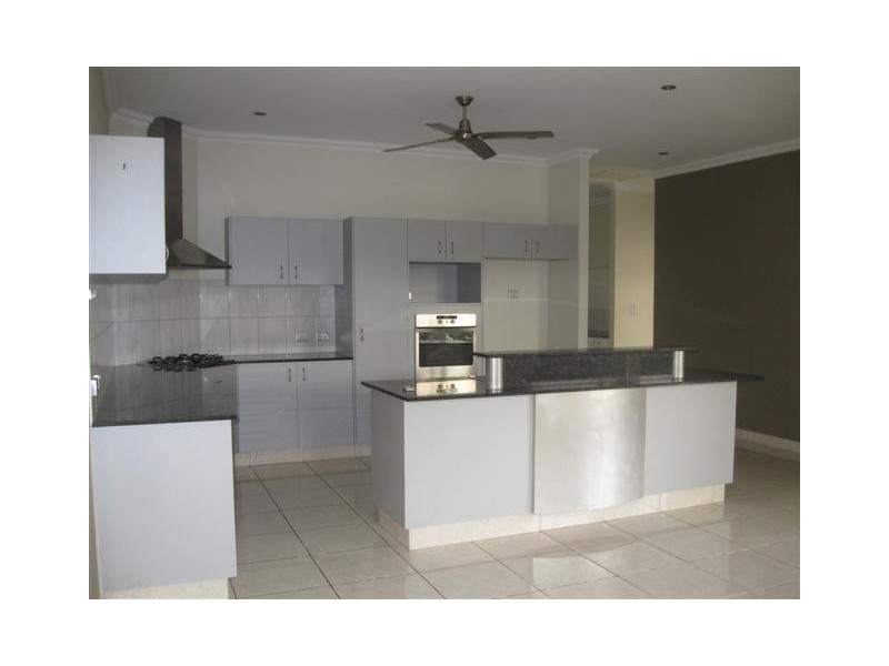 6 Juma Place, Rosebery NT 0832