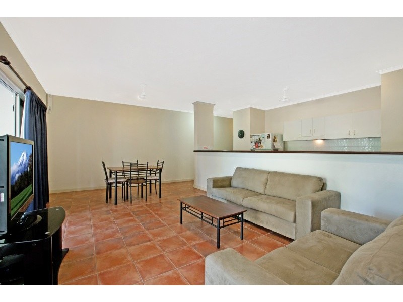 2/2 Poinciana Street, Nightcliff NT 0810