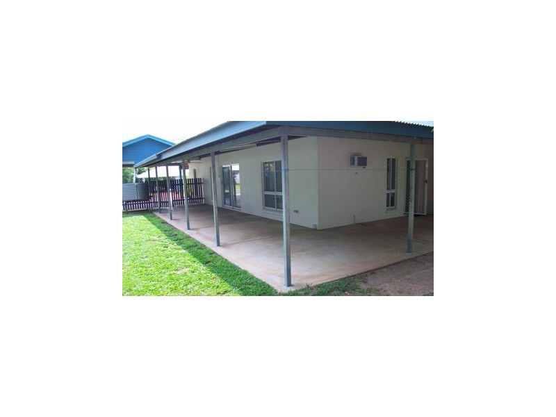 2 Excelsa Court, Rosebery NT 0832