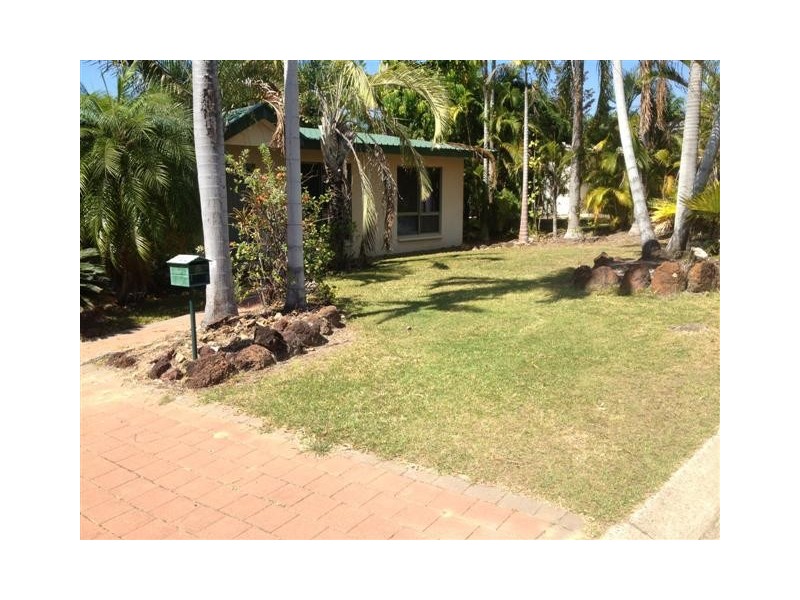 2 Lobelia Court, Rosebery NT 0832