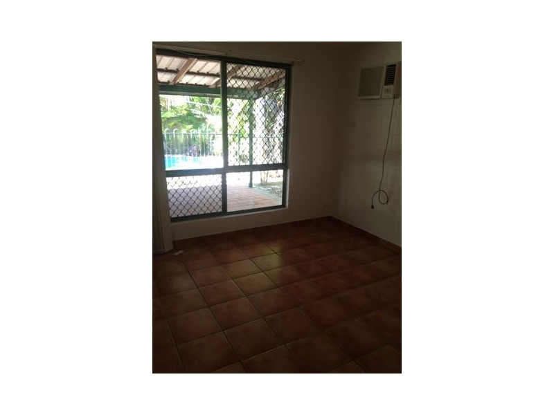 2 Lobelia Court, Rosebery NT 0832