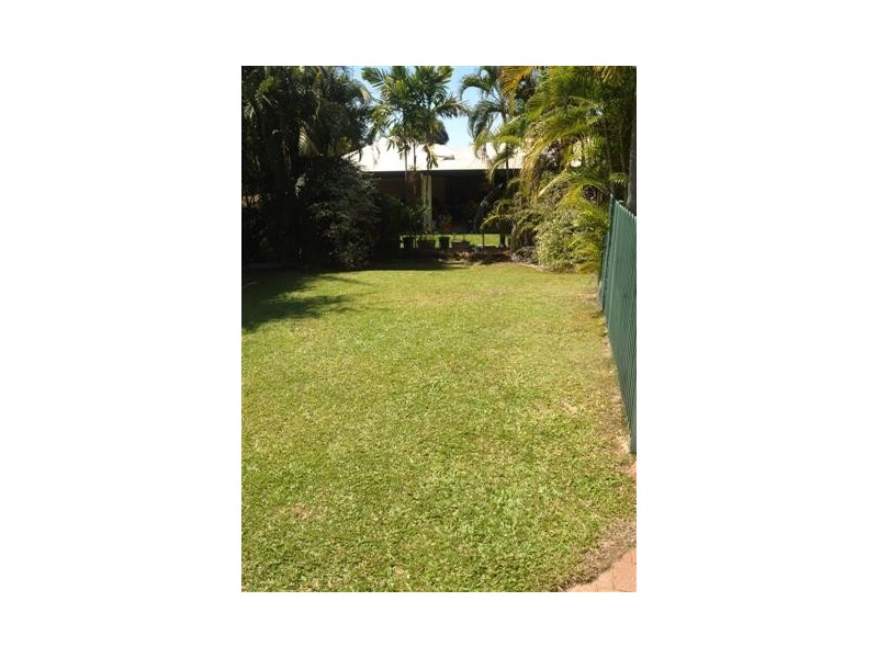 2 Lobelia Court, Rosebery NT 0832