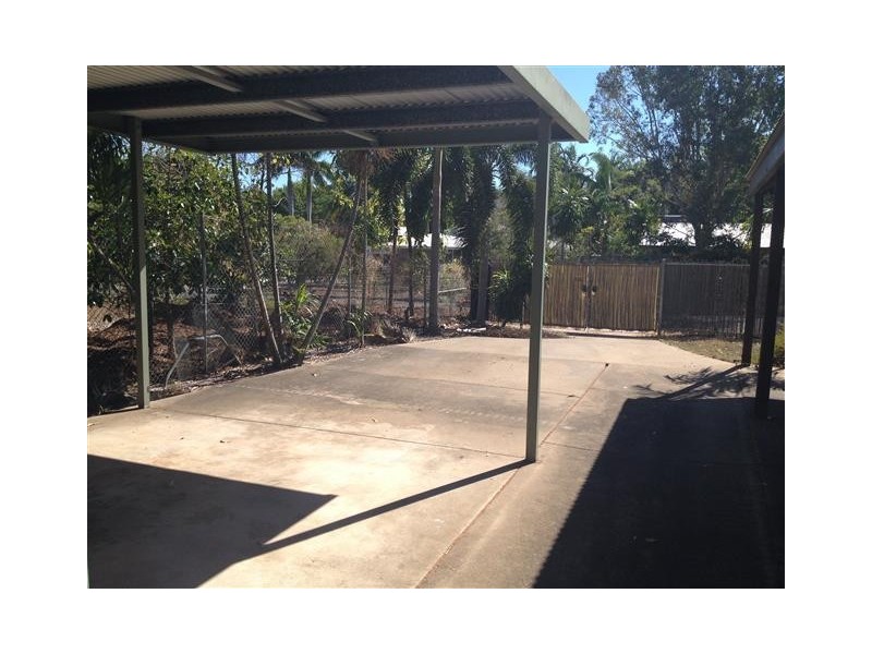 27 Kapalga Street, Tiwi NT 0810