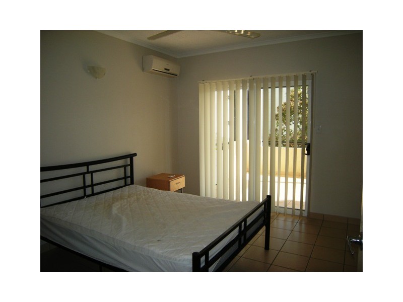 8/80 Woods Street, Darwin NT 0800