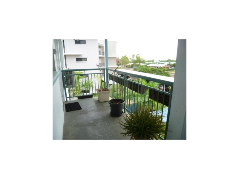 12/27 Mannikan Court, Bakewell NT 0832